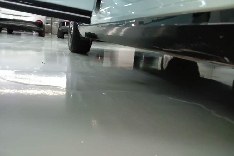 Used XPeng P5 2021 600P Right Side Sill