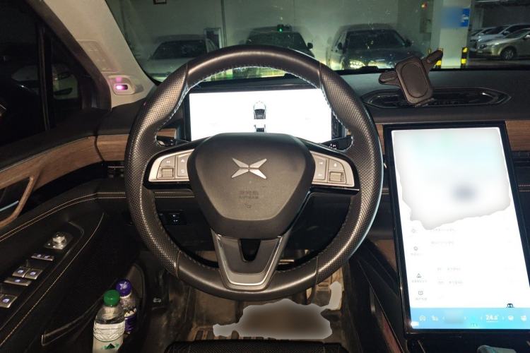 Used XPeng P5 2021 550P Steering Wheel