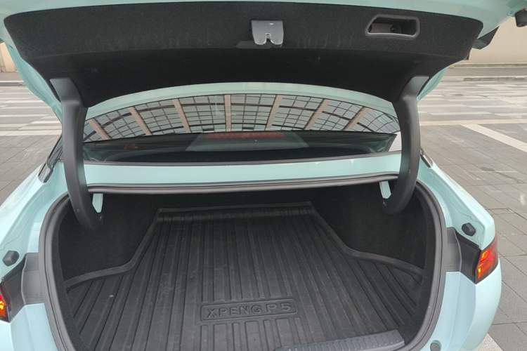Used XPeng P5 2021 600P Trunk