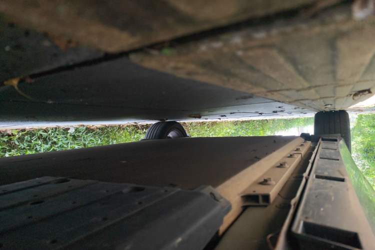 Used XPeng P5 2021 550G Chassis Front Right