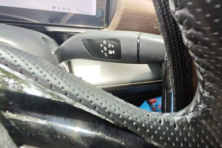 Used XPeng P5 2021 550G Gear Lever