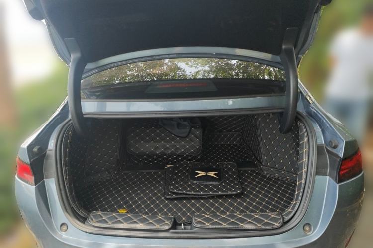 Used XPeng P5 2021 550G Trunk
