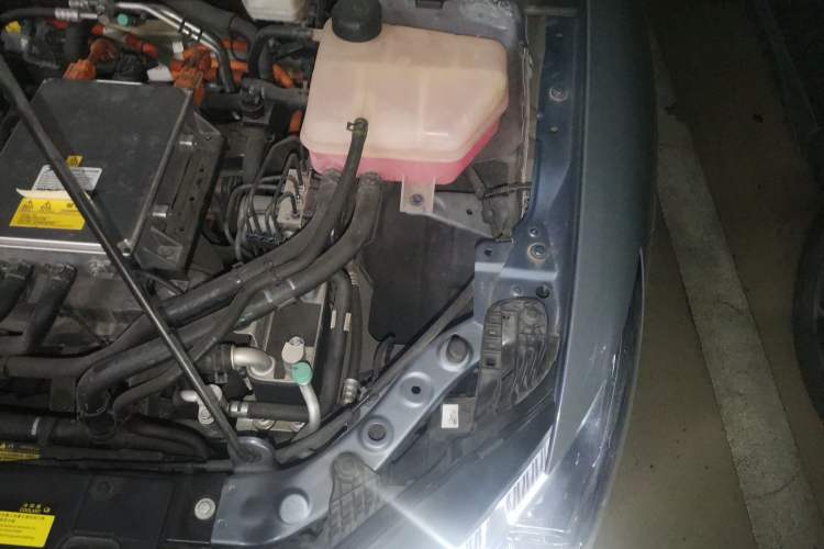 Used XPeng P5 2021 460G+ Engine Bay Left