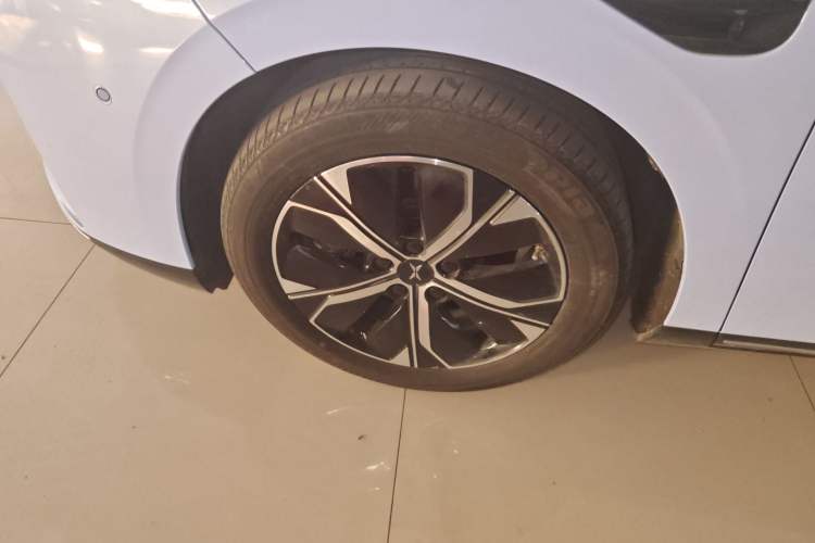 Used XPeng P5 2021 550E Exterior 7