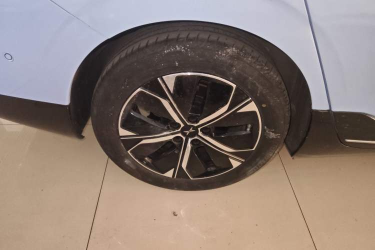 Used XPeng P5 2021 550E Exterior 8