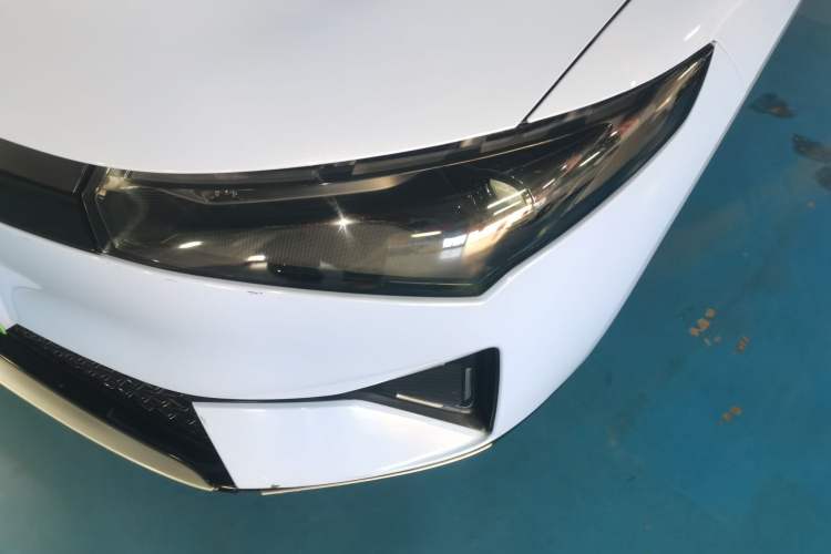 Used XPeng P5 2021 550G Left Front Headlight
