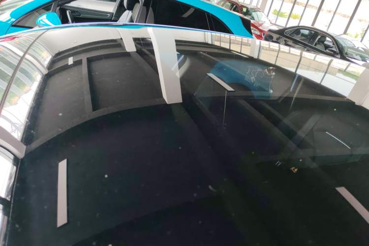 Used XPeng P5 2021 550G Roof