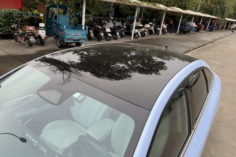 Used XPeng P5 2021 550P Roof