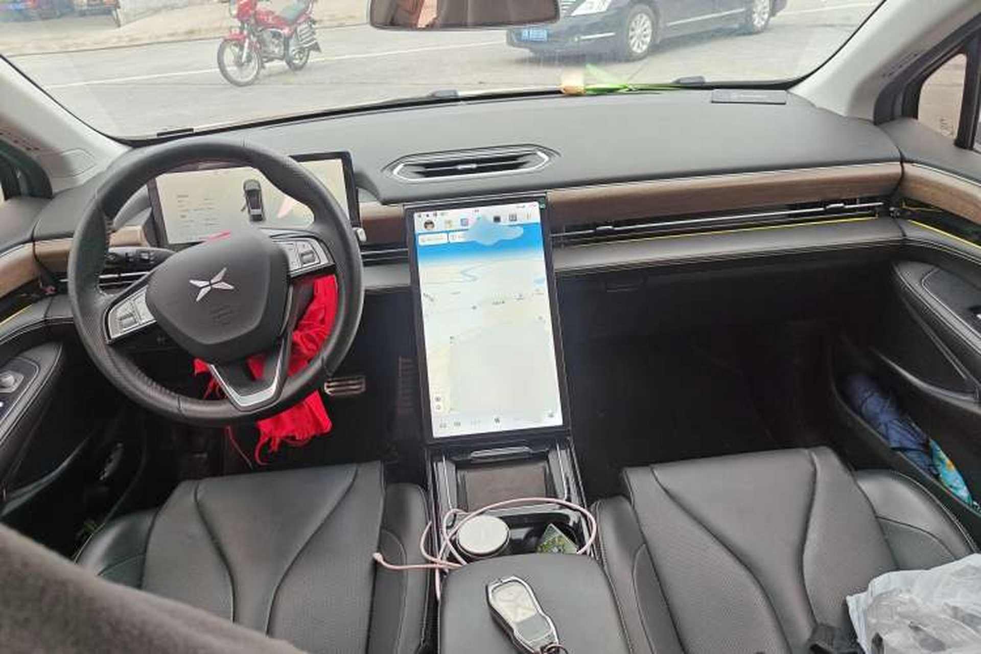 Used XPeng P5 2021 460G+ Center Console