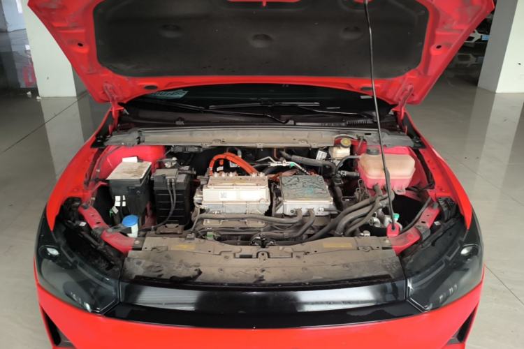 Used XPeng P5 2021 460G+ Engine Bay