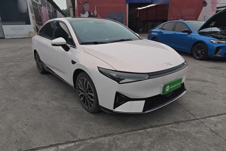 Used XPeng P5 2021 460G+ Front Right 45 Deg