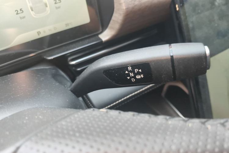 Used XPeng P5 2021 550E Gear Lever