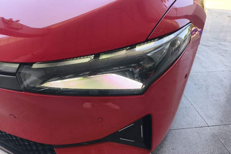 Used XPeng P5 2021 550E Left Front Headlight