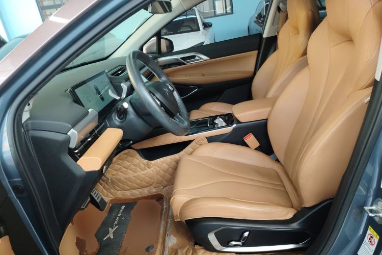 Used XPeng P5 2021 550E Left Front Seat