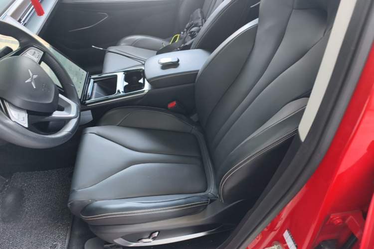 Used XPeng P5 2021 550E Left Front Seat