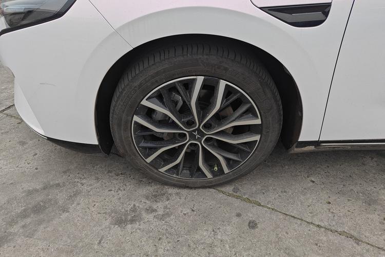 Used XPeng P5 2021 460G+ Left Front Wheel Hub