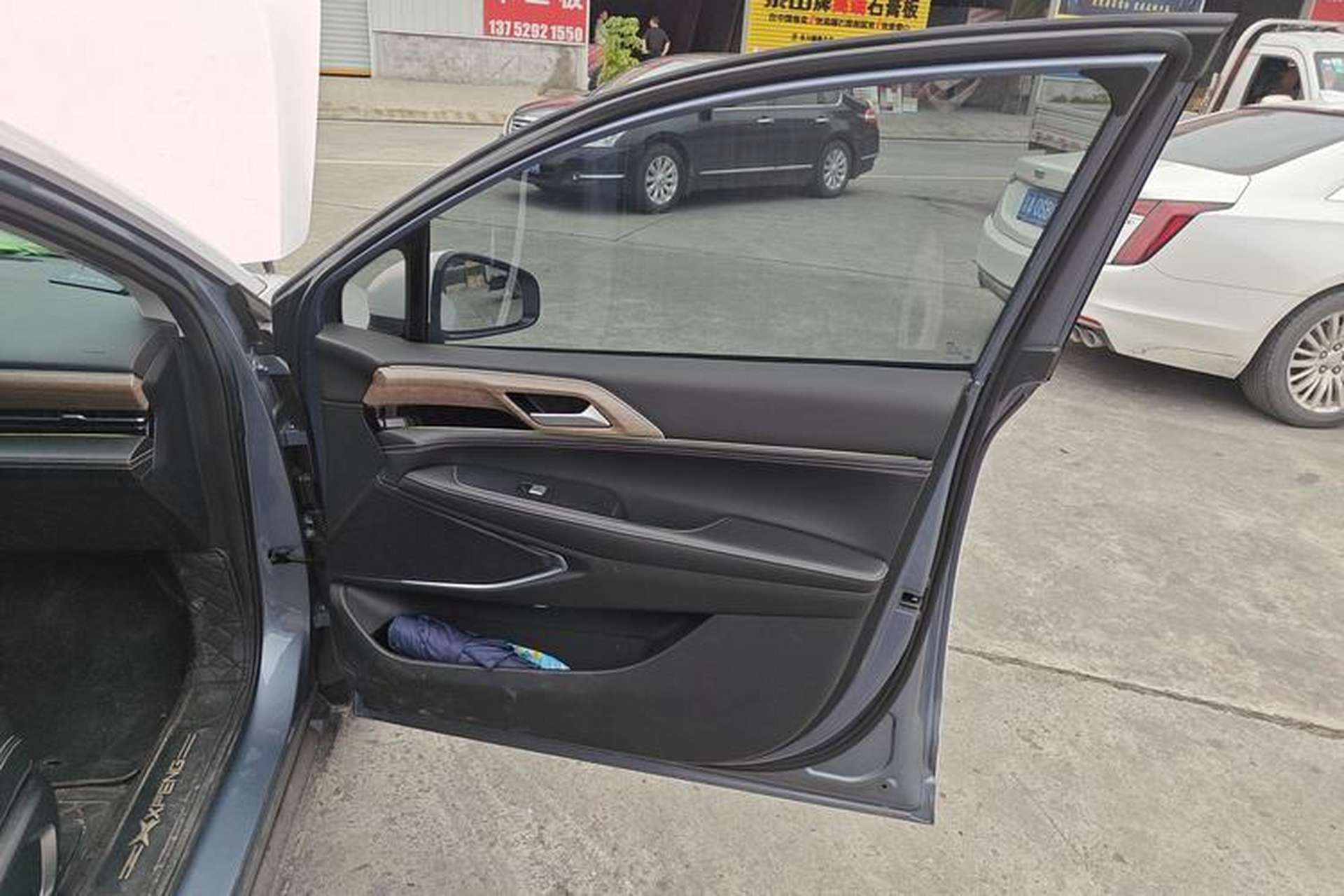 Used XPeng P5 2021 460G+ Right Front Door Interior