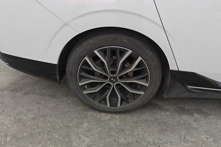 Used XPeng P5 2021 460G+ Right Rear Wheel Hub