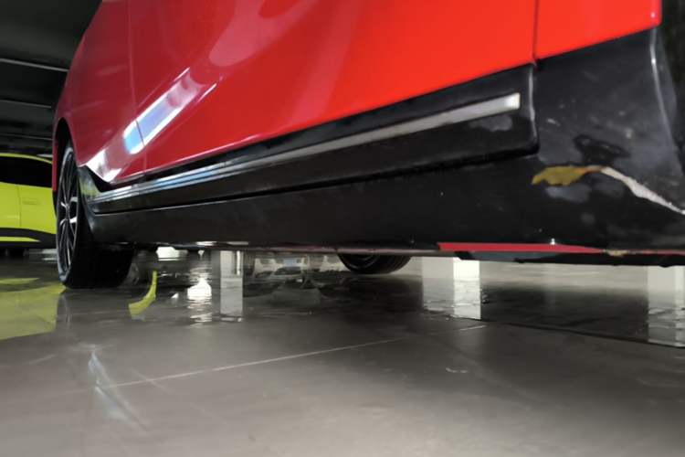 Used XPeng P5 2021 460G+ Right Side Sill
