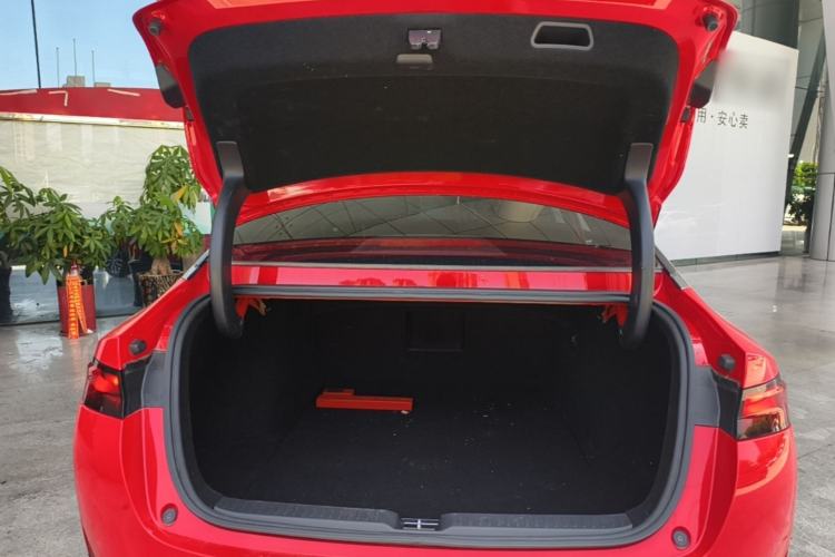 Used XPeng P5 2021 550E Trunk