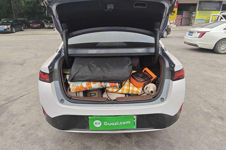 Used XPeng P5 2021 460G+ Trunk