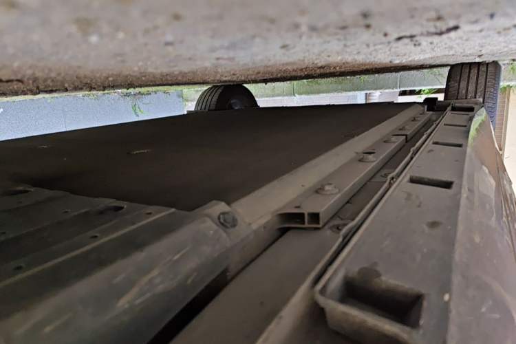 Used XPeng P5 2021 550P Chassis Front Right