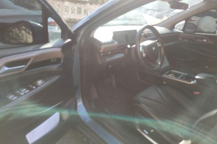 Used XPeng P5 2021 550G Interior 3