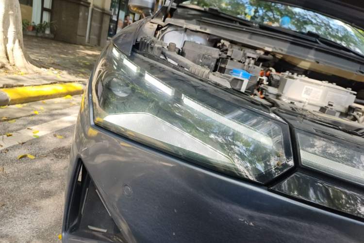 Used XPeng P5 2021 460E Right Front Headlight