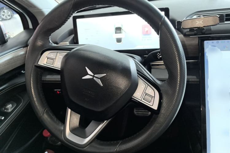 Used XPeng P5 2021 550G Steering Wheel