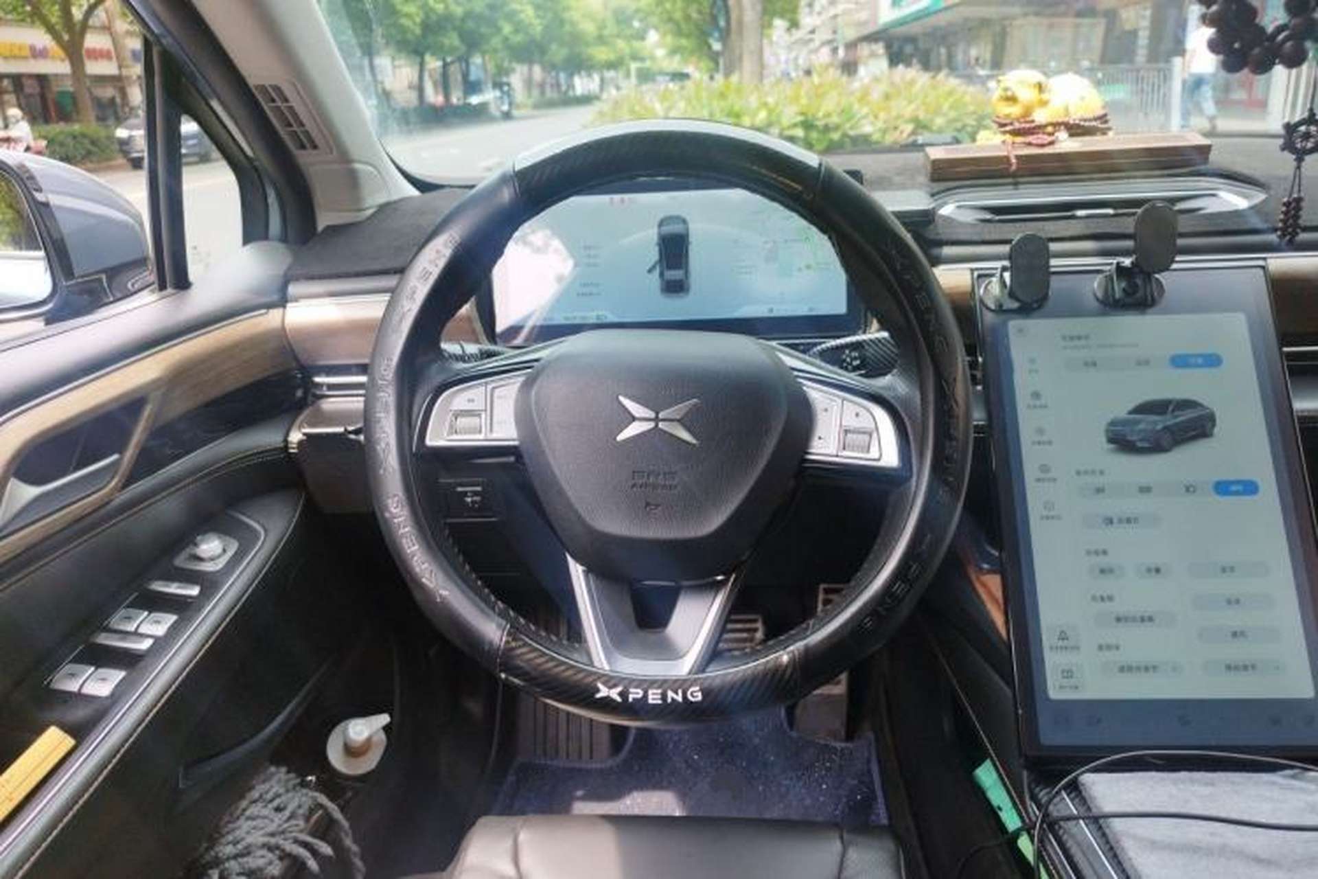 Used XPeng P5 2021 460G+ Steering Wheel