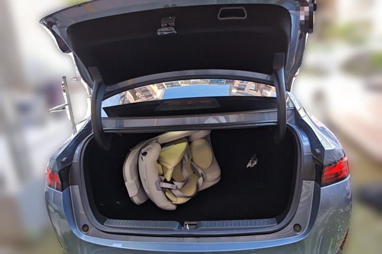 Used XPeng P5 2021 550P Trunk