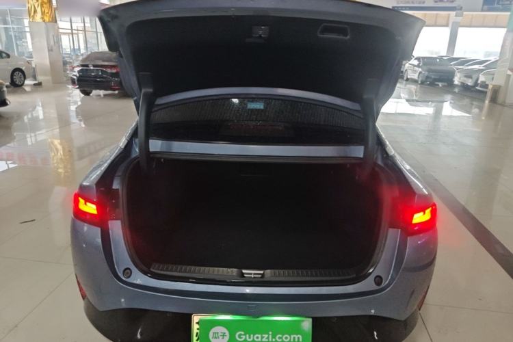Used XPeng P5 2021 460G+ Trunk