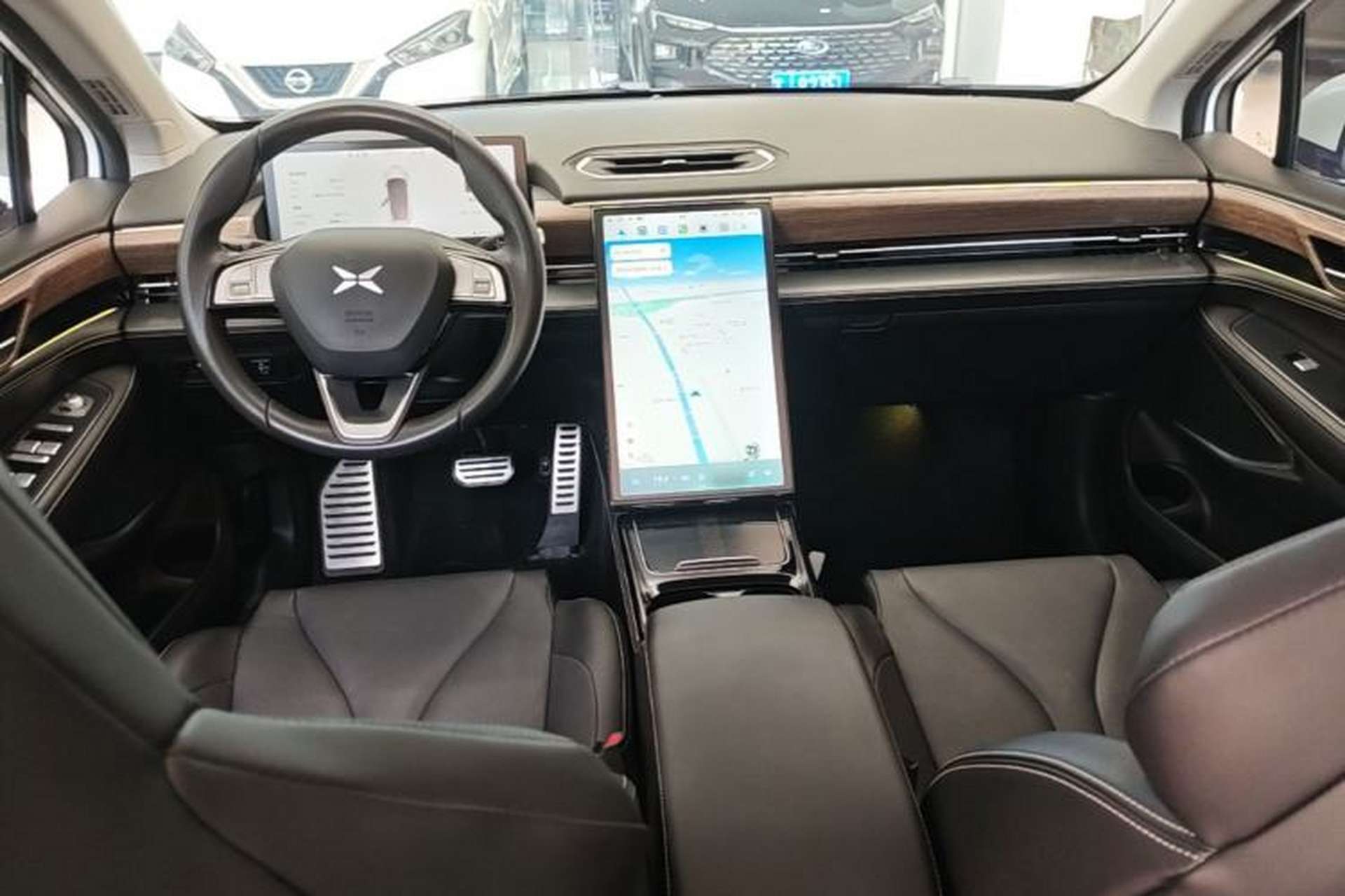 Used XPeng P5 2021 460G+ Center Console