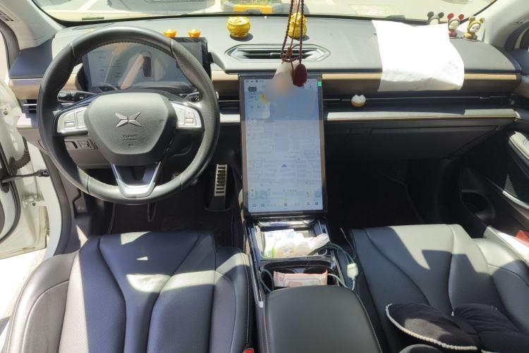 Used XPeng P5 2021 550G Center Console