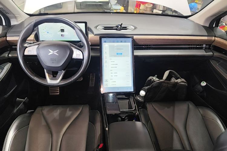 Used XPeng P5 2021 460G+ Center Console