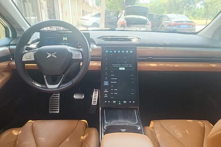 Used XPeng P5 2021 600P Center Console