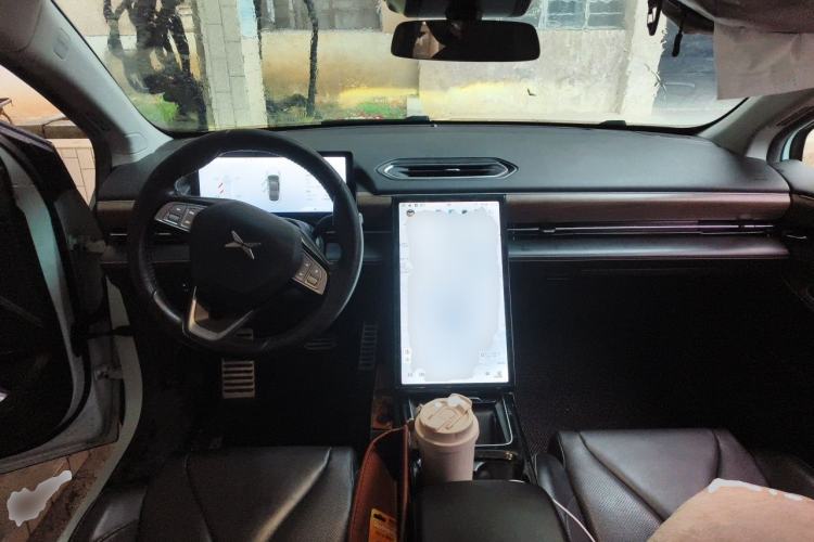Used XPeng P5 2021 460G+ Center Console