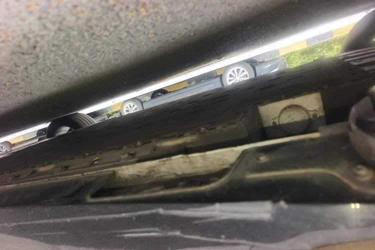Used XPeng P5 2021 600P Chassis Rear Right