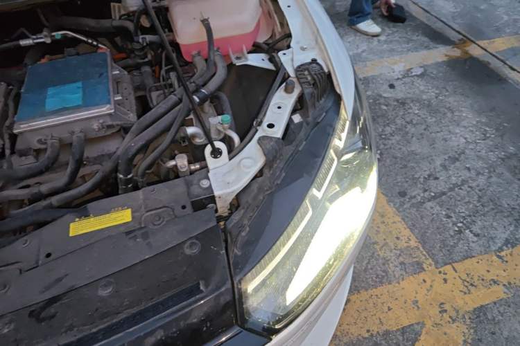 Used XPeng P5 2021 460G+ Engine Bay Left