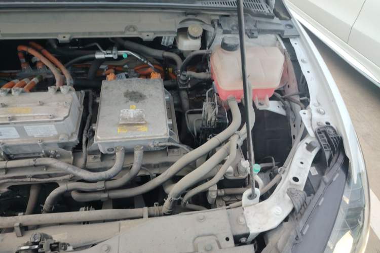 Used XPeng P5 2021 460G+ Engine Bay Left