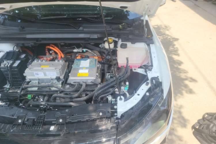 Used XPeng P5 2021 600P Engine Bay Left