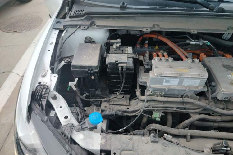 Used XPeng P5 2021 460G+ Engine Bay Right