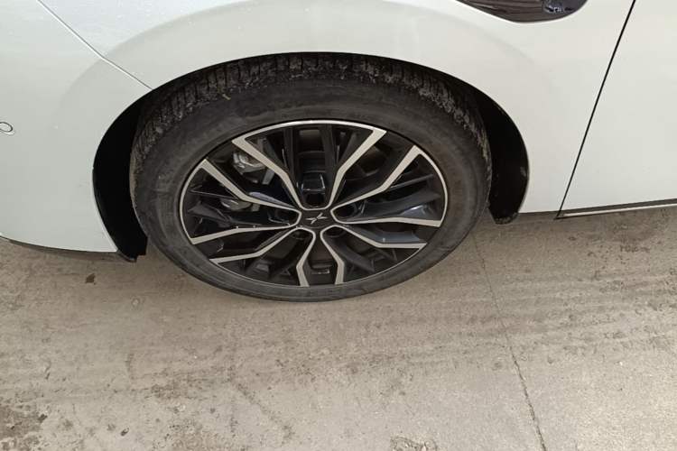 Used XPeng P5 2021 550E Exterior 4