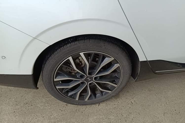 Used XPeng P5 2021 550E Exterior 5