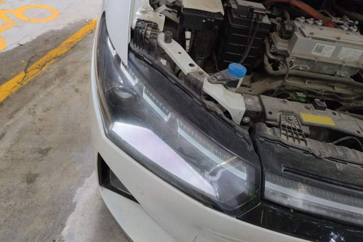 Used XPeng P5 2021 550E Exterior 6