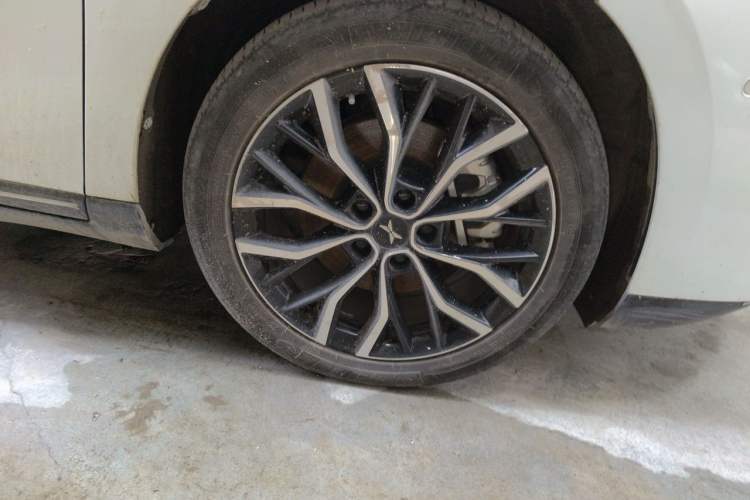 Used XPeng P5 2021 550E Exterior 7