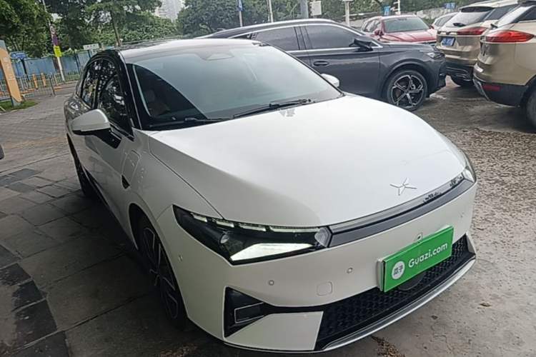 Used XPeng P5 2021 600P Front Right 45 Deg