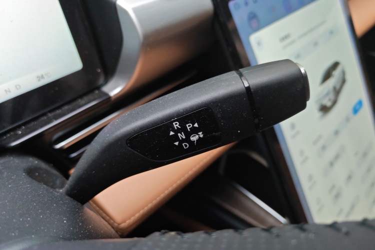 Used XPeng P5 2021 600P Gear Lever
