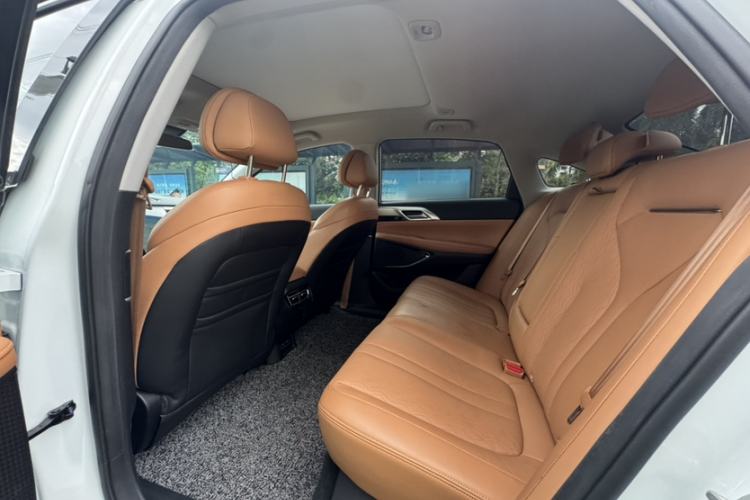 Used XPeng P5 2021 600P Interior 6