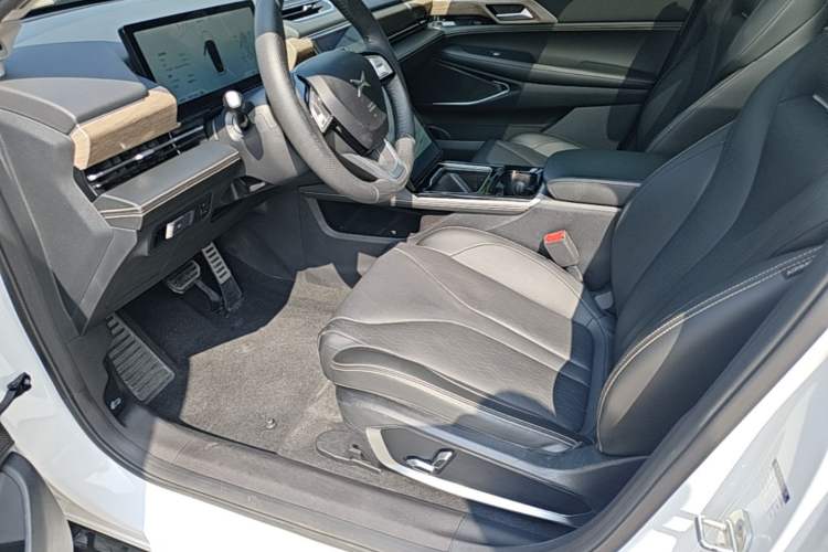 Used XPeng P5 2021 550P Left Front Seat